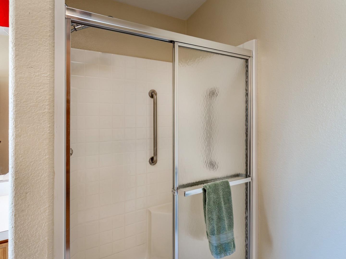 Detail Gallery Image 14 of 27 For 1220 Tasman Dr #113,  Sunnyvale,  CA 94089 - 3 Beds | 2 Baths