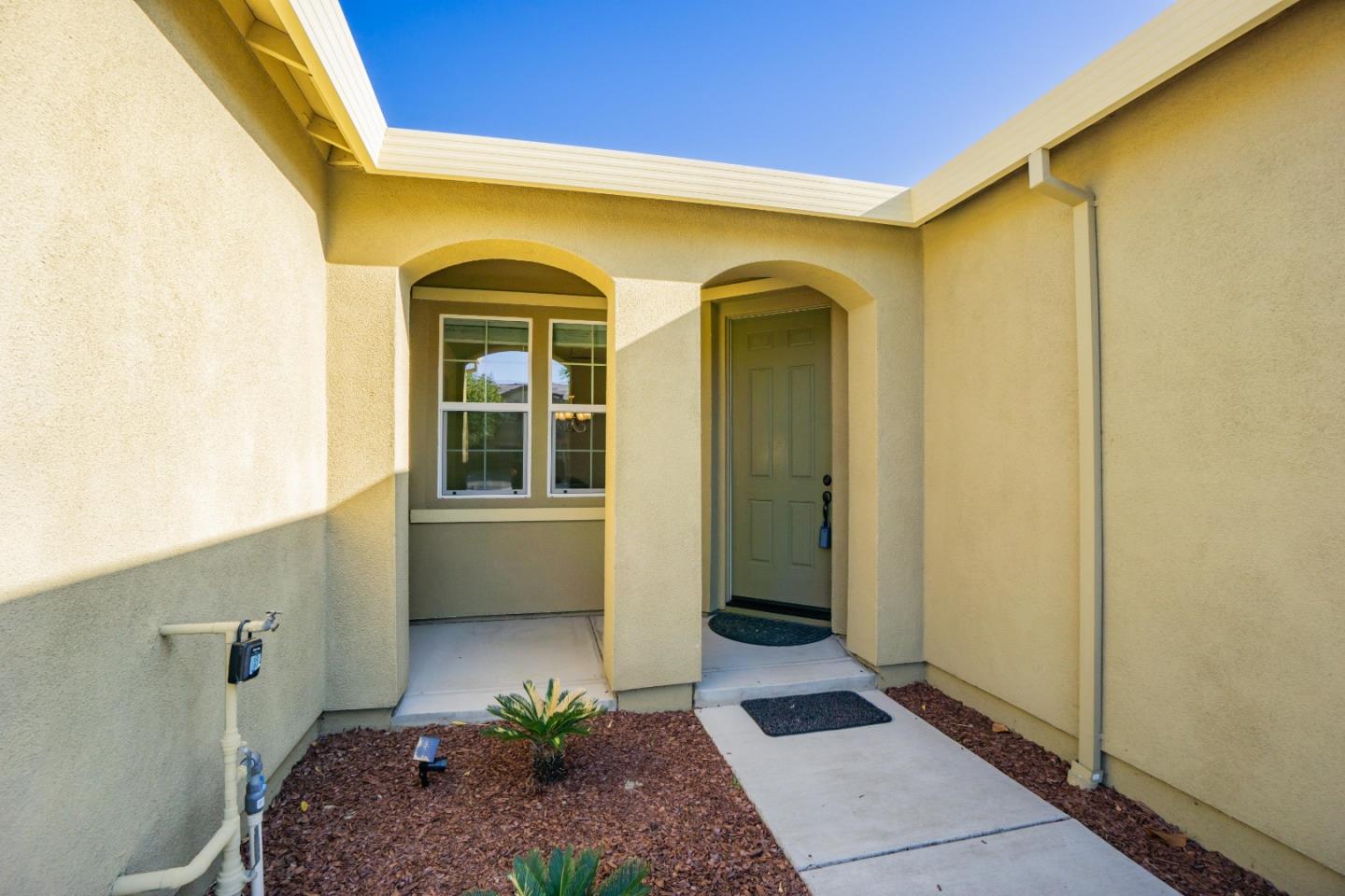 Detail Gallery Image 3 of 46 For 4634 Durness Ct, Antioch,  CA 94531 - 4 Beds | 2/1 Baths