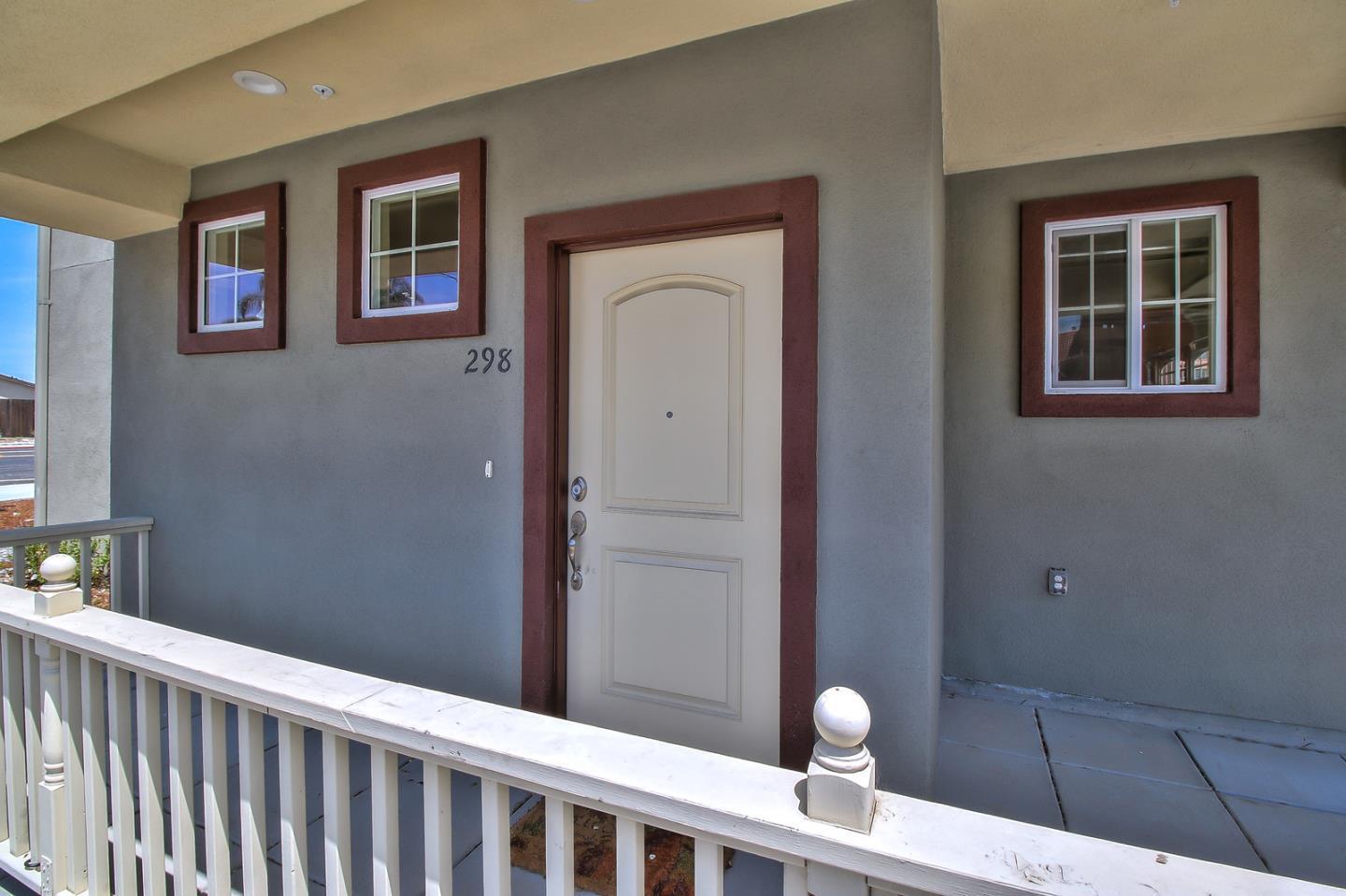 Detail Gallery Image 3 of 14 For 298 La Pala Dr, San Jose,  CA 95127 - 3 Beds | 3/1 Baths