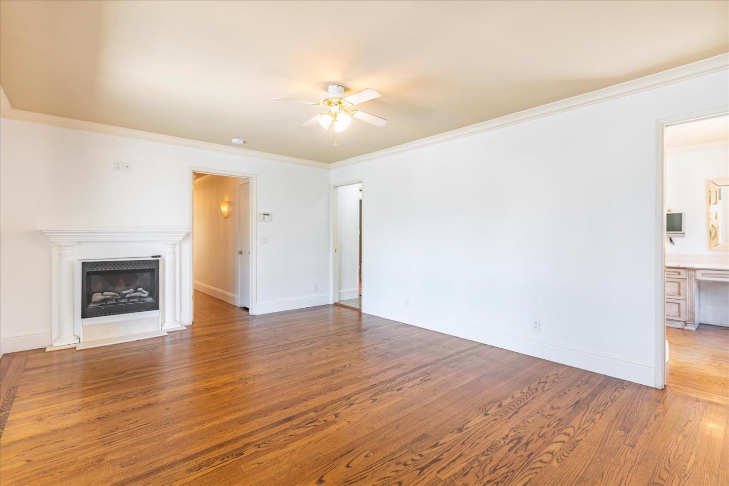 5824 Arboretum Drive, Los Altos, California 94024, 2 Bedrooms Bedrooms, ,2 BathroomsBathrooms,Residential,For Sale,5824 Arboretum Drive,ML81976781