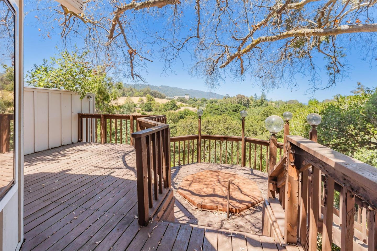5824 Arboretum Drive, Los Altos, California 94024, 2 Bedrooms Bedrooms, ,2 BathroomsBathrooms,Residential,For Sale,5824 Arboretum Drive,ML81976781