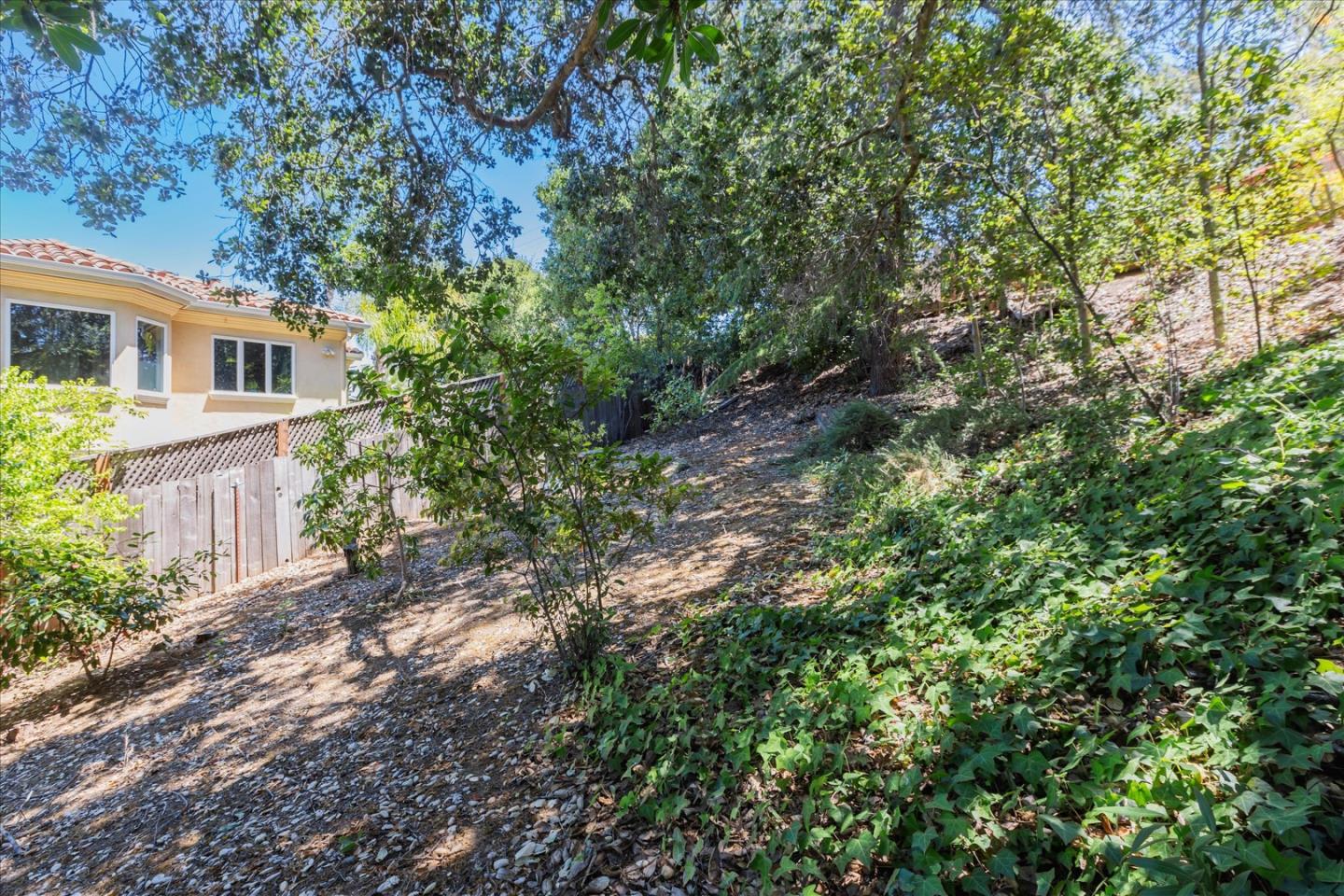 Detail Gallery Image 41 of 69 For 5824 Arboretum Dr, Los Altos,  CA 94024 - 2 Beds | 2 Baths