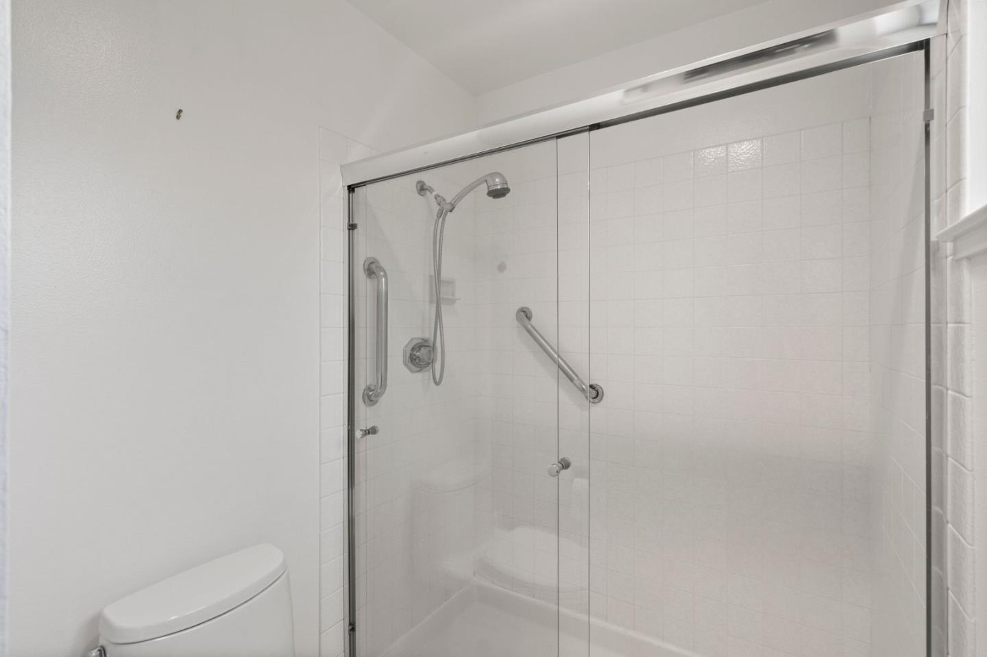 Detail Gallery Image 29 of 51 For 1156 Shoreline Dr, San Mateo,  CA 94404 - 3 Beds | 2 Baths