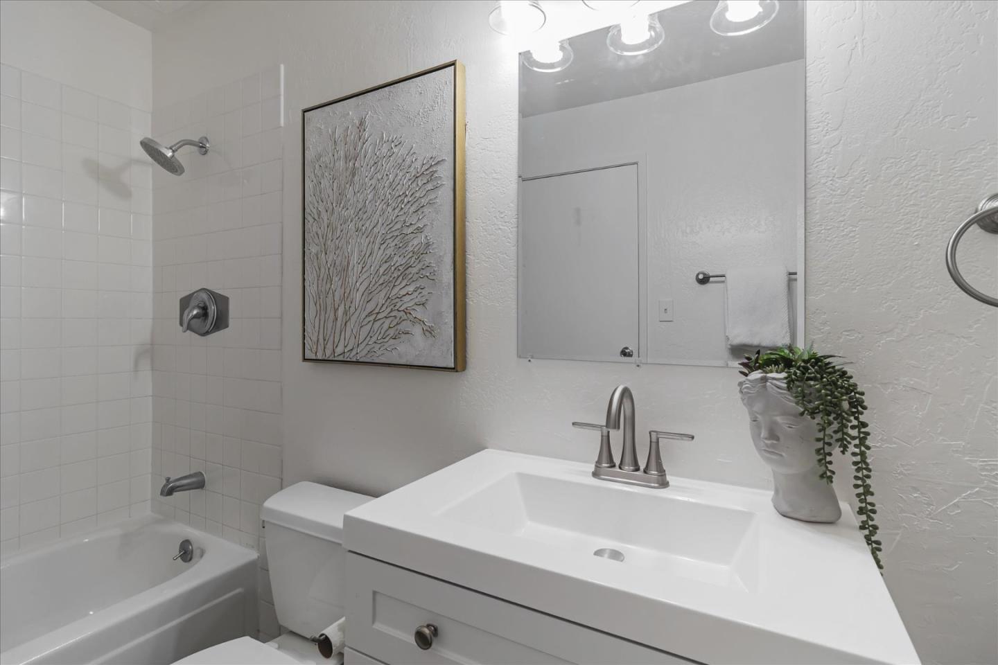 Detail Gallery Image 20 of 34 For 181 Del Medio Ave #211,  Mountain View,  CA 94040 - 0 Beds | 1 Baths