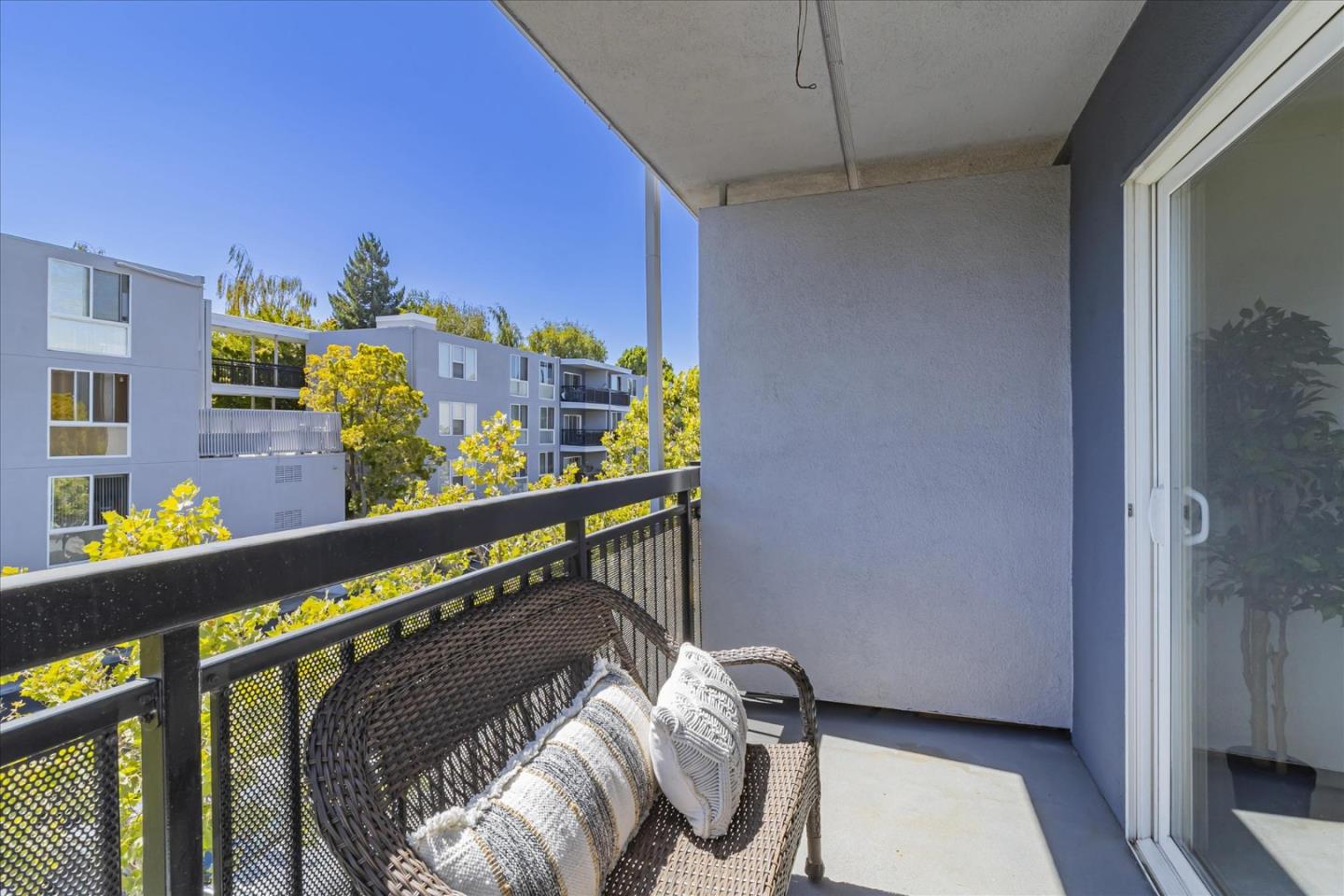 Detail Gallery Image 23 of 34 For 181 Del Medio Ave #211,  Mountain View,  CA 94040 - 0 Beds | 1 Baths