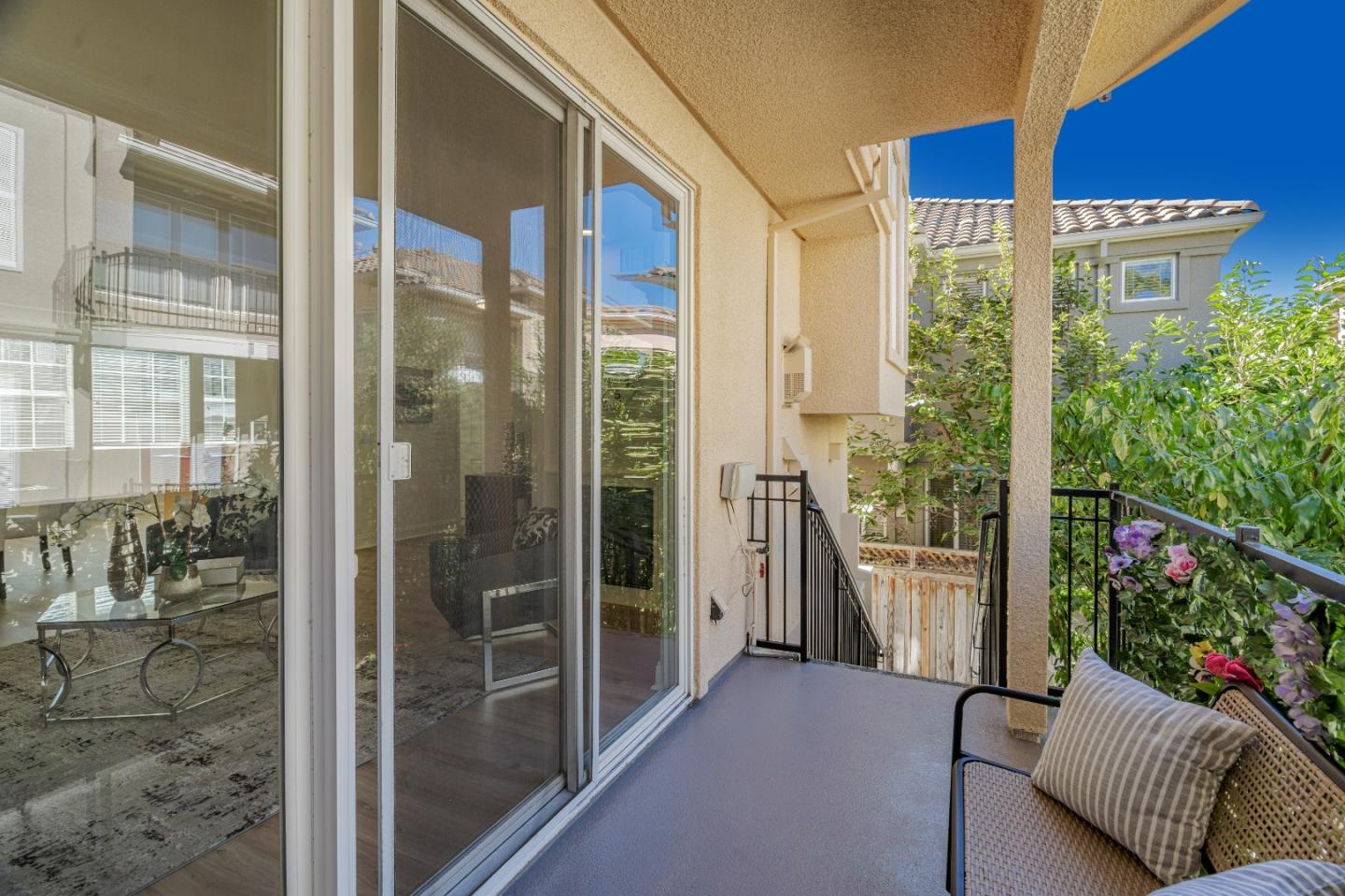 Detail Gallery Image 18 of 51 For 2650 Villa Cortona Way, San Jose,  CA 95125 - 4 Beds | 3/1 Baths