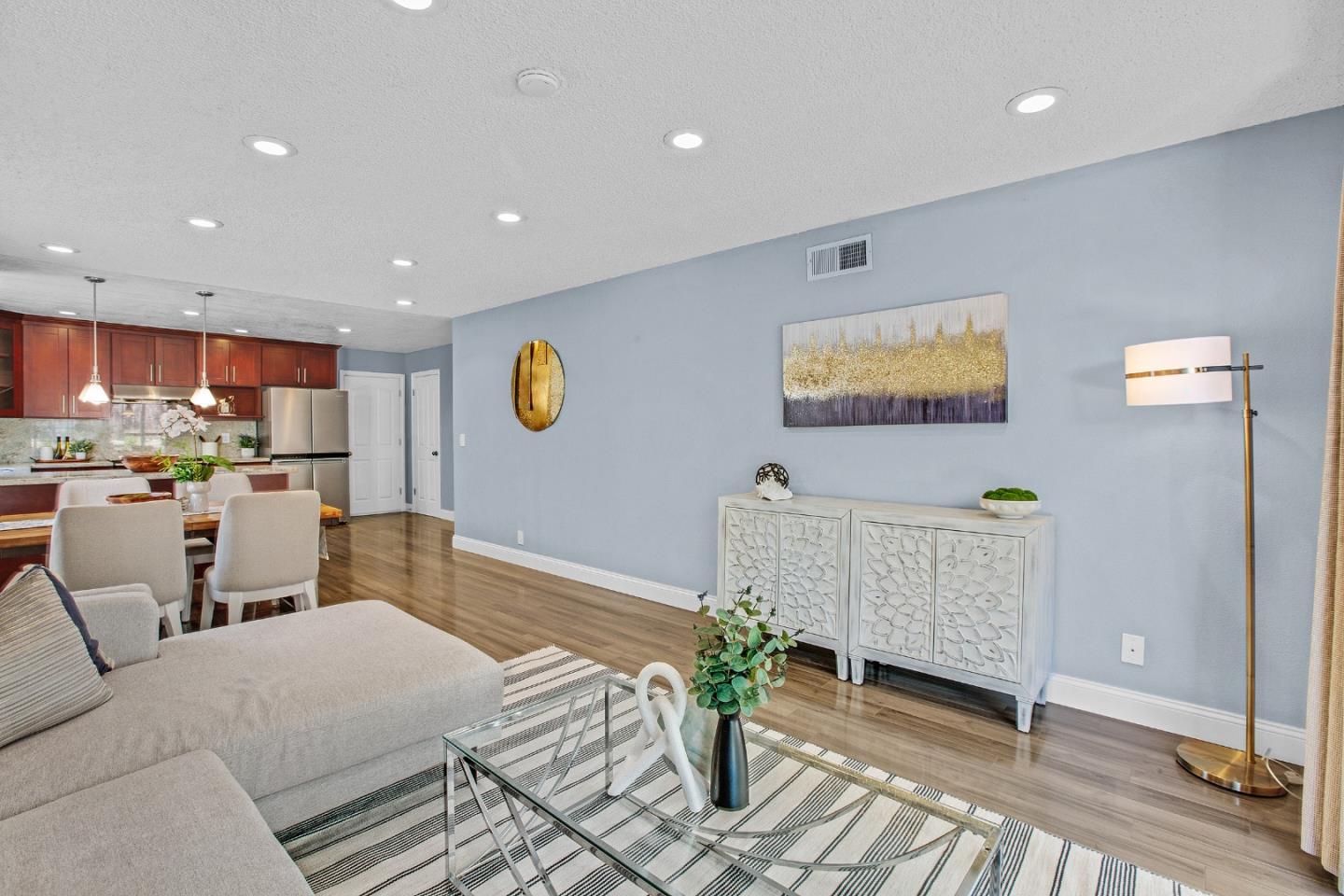 Detail Gallery Image 19 of 41 For 656 Youngs Ct, San Jose,  CA 95127 - 3 Beds | 2 Baths