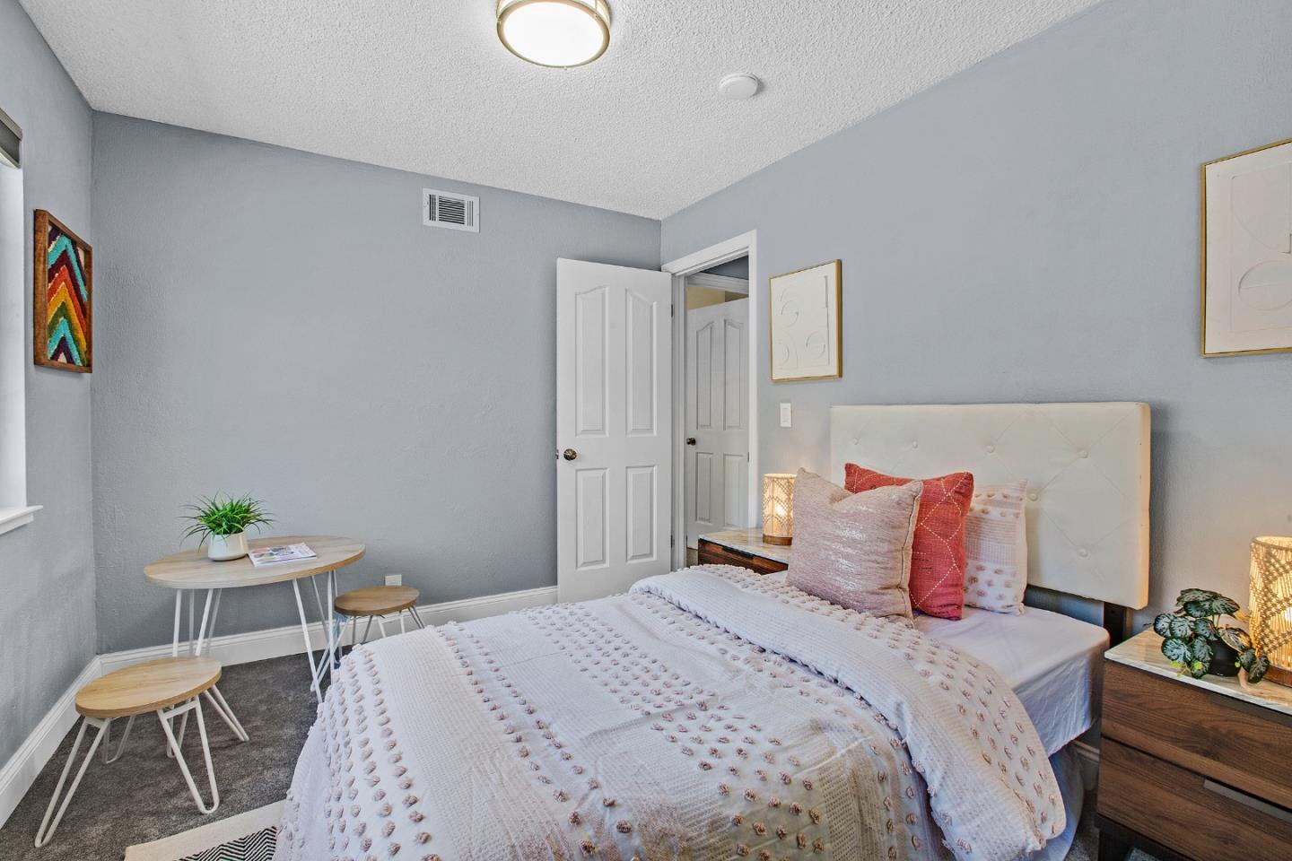 Detail Gallery Image 8 of 41 For 656 Youngs Ct, San Jose,  CA 95127 - 3 Beds | 2 Baths