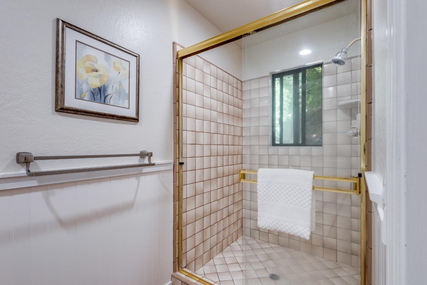 Detail Gallery Image 36 of 62 For 22120 Oak Flat Rd, Los Gatos,  CA 95033 - 3 Beds | 2/1 Baths