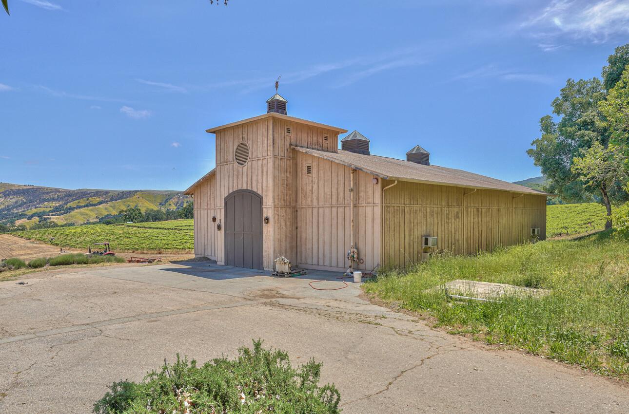 Detail Gallery Image 50 of 64 For 18820 Cachagua Rd, Carmel Valley,  CA 93924 - 7 Beds | 6/1 Baths