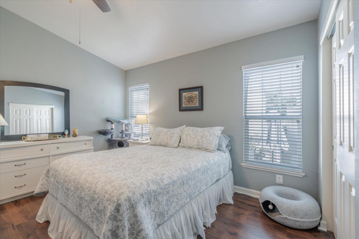 Detail Gallery Image 25 of 43 For 325 Sylvan Ave #74,  Mountain View,  CA 94041 - 3 Beds | 2 Baths