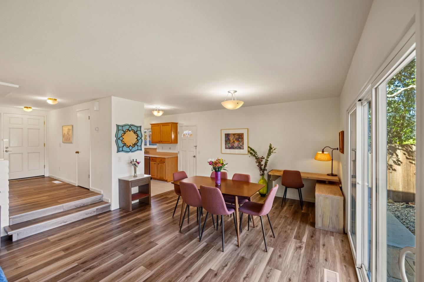 Detail Gallery Image 10 of 35 For 902 Maple St, Pacific Grove,  CA 93950 - 3 Beds | 2/1 Baths