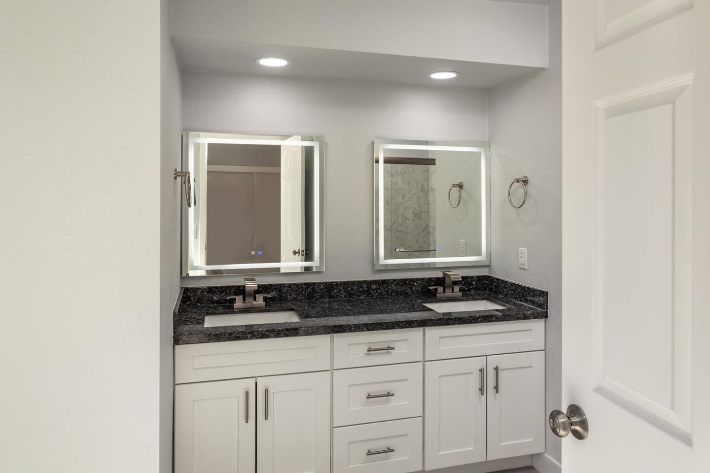 Detail Gallery Image 28 of 35 For 5450 Monterey Rd #68,  San Jose,  CA 95111 - 3 Beds | 2 Baths