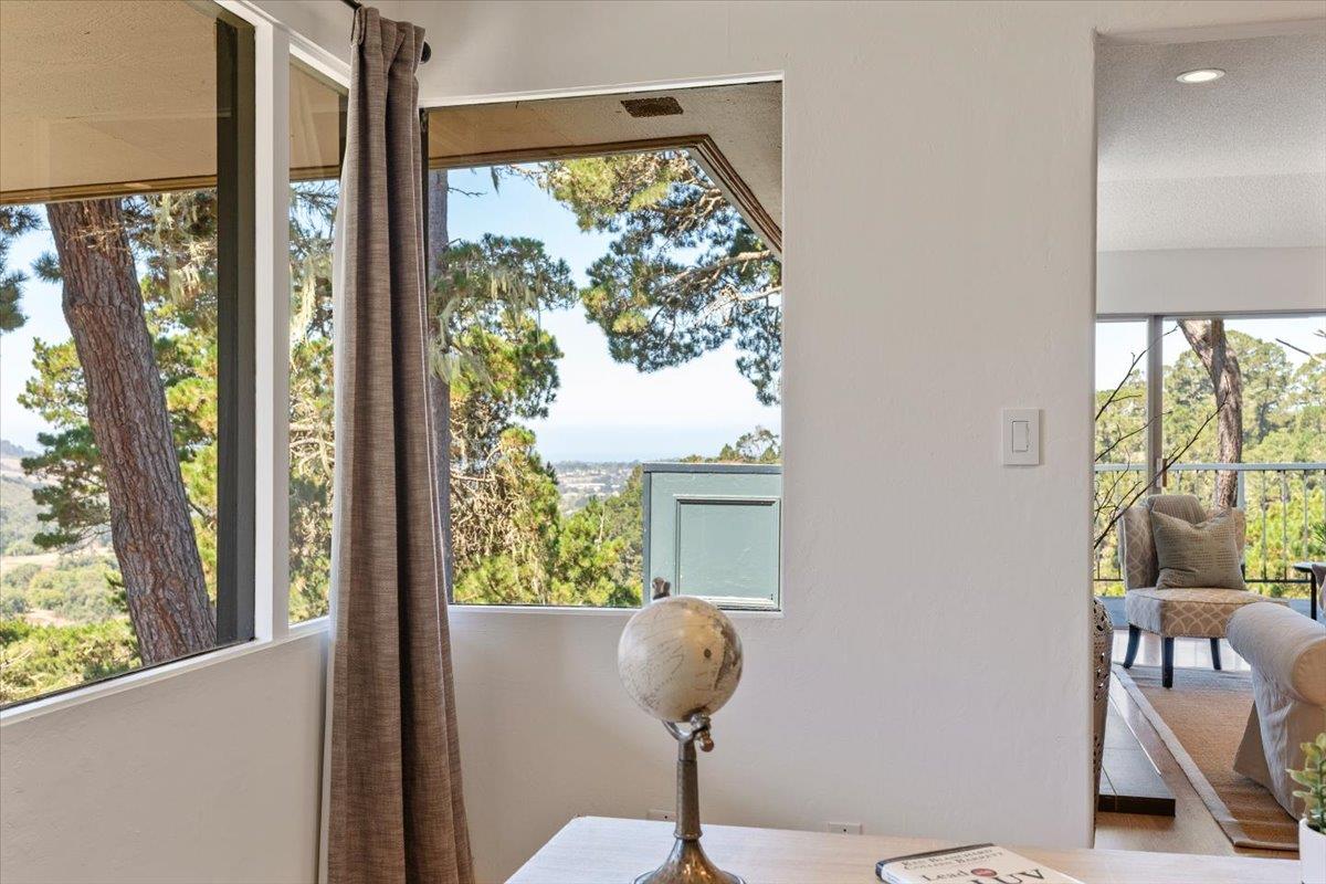 Detail Gallery Image 17 of 76 For 34 Del Mesa Carmel, Carmel,  CA 93923 - 2 Beds | 2 Baths