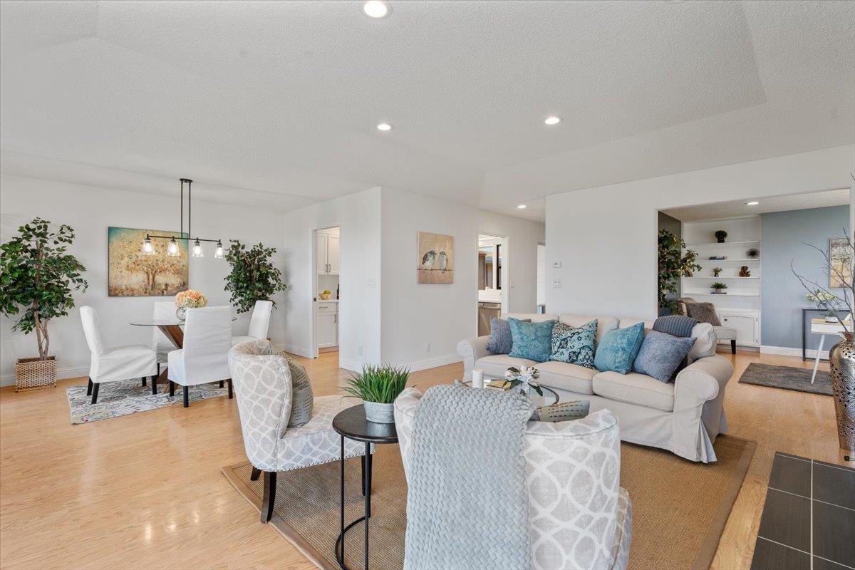 Detail Gallery Image 6 of 76 For 34 Del Mesa Carmel, Carmel,  CA 93923 - 2 Beds | 2 Baths