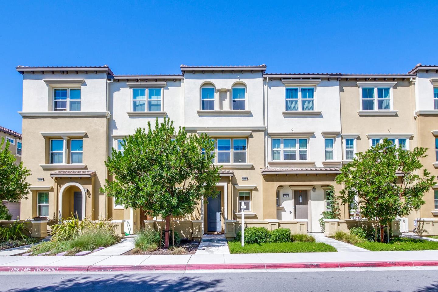 Detail Gallery Image 1 of 48 For 766 Amalfi Loop, Milpitas,  CA 95035 - 3 Beds | 3/1 Baths