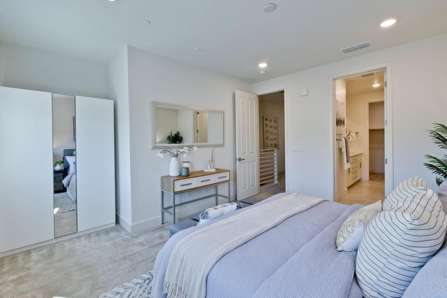 Detail Gallery Image 33 of 48 For 766 Amalfi Loop, Milpitas,  CA 95035 - 3 Beds | 3/1 Baths