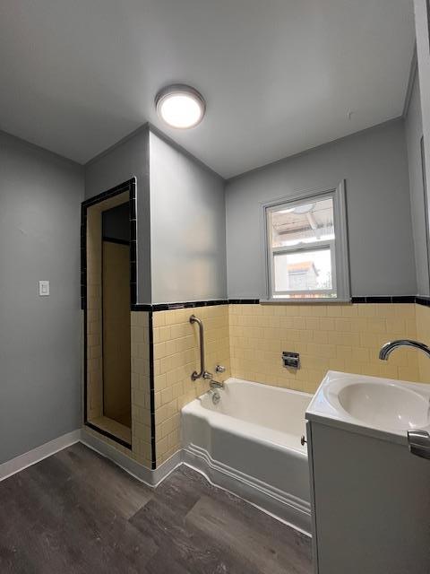 Detail Gallery Image 10 of 26 For 816 4th St, Hollister,  CA 95023 - 3 Beds | 1 Baths