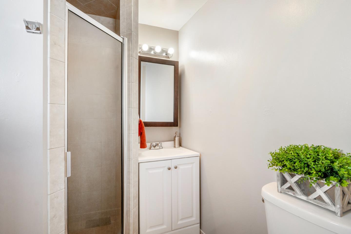 Detail Gallery Image 17 of 21 For 18055 Monterey Rd #34,  Morgan Hill,  CA 95037 - 3 Beds | 2 Baths