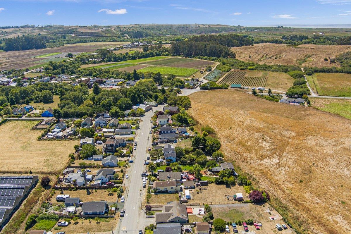 Detail Gallery Image 37 of 41 For 730 North St, Pescadero,  CA 94060 - 3 Beds | 2 Baths