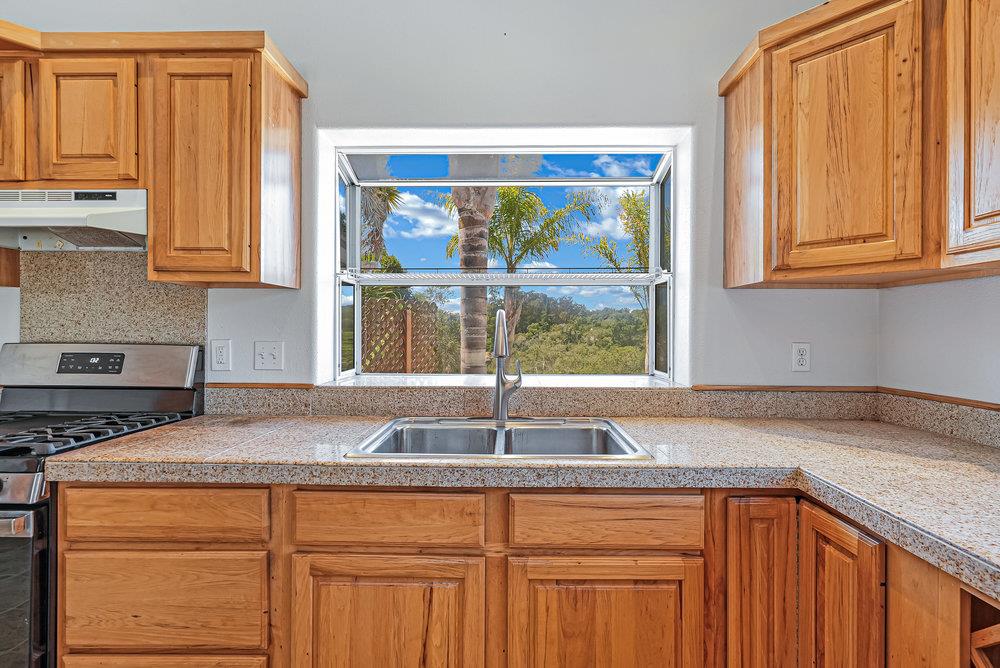 Detail Gallery Image 28 of 64 For 7315 Langley Canyon Rd, Salinas,  CA 93907 - 3 Beds | 2 Baths