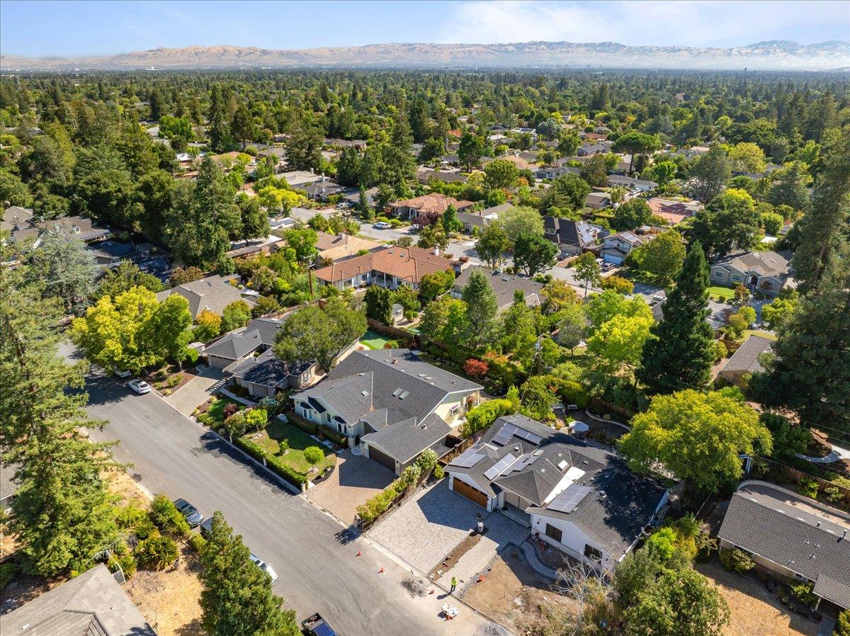 Detail Gallery Image 55 of 57 For 13744 Camino Rico, Saratoga,  CA 95070 - 4 Beds | 4/1 Baths