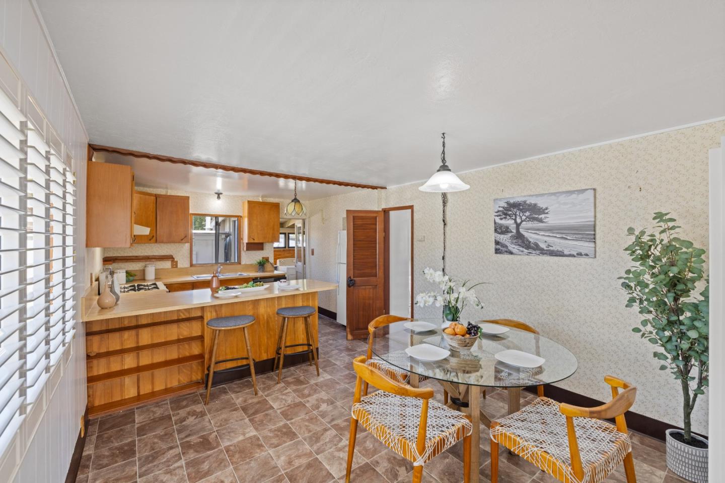 Detail Gallery Image 13 of 24 For 140 Mcclellan Ave, Monterey,  CA 93940 - 2 Beds | 1 Baths