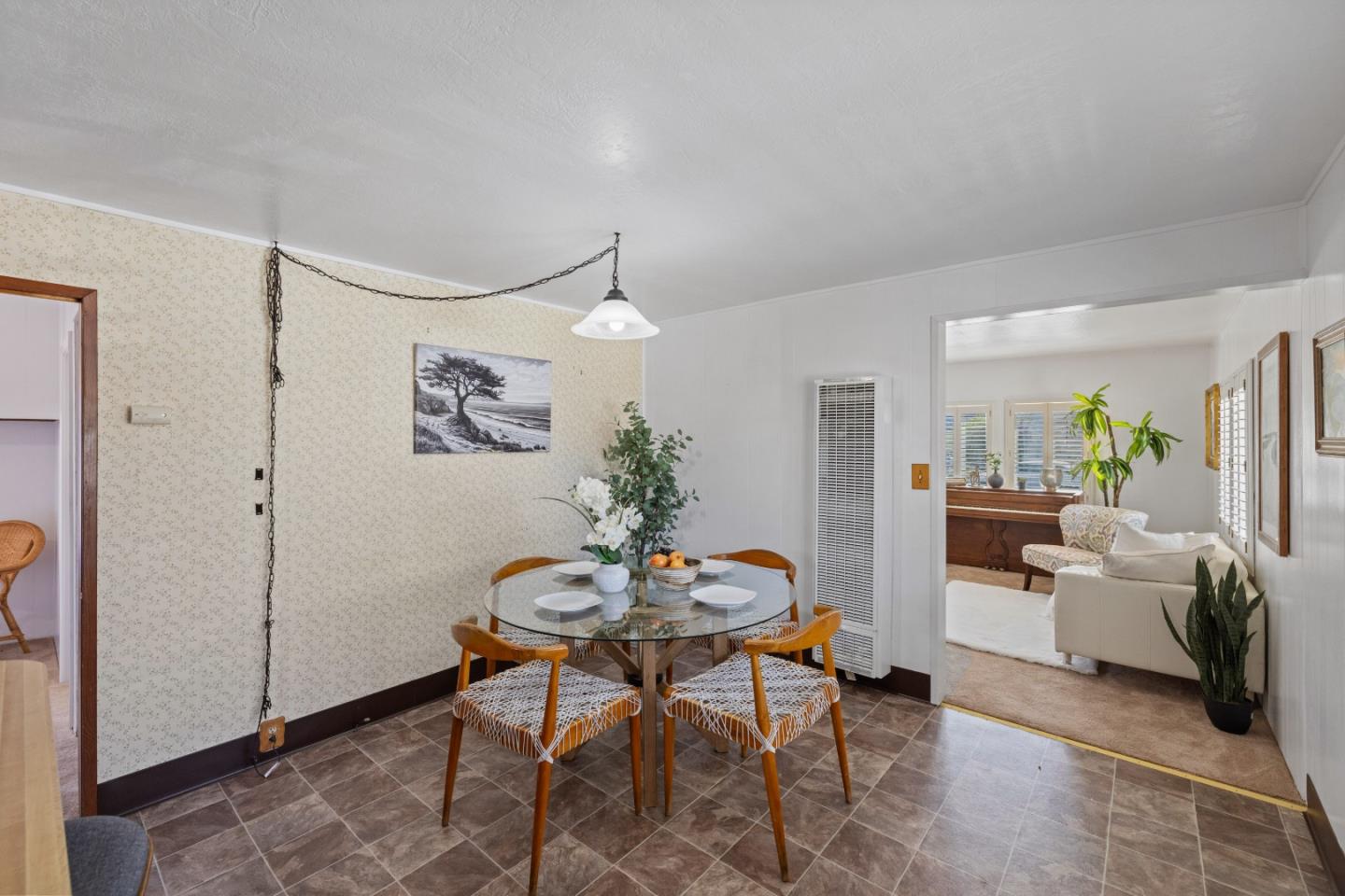 Detail Gallery Image 16 of 24 For 140 Mcclellan Ave, Monterey,  CA 93940 - 2 Beds | 1 Baths