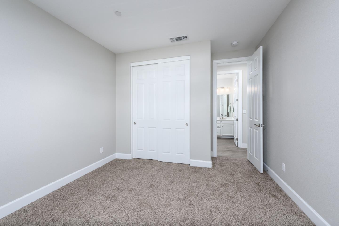 Detail Gallery Image 20 of 31 For 720 Moonlight Ct, Dixon,  CA 95620 - 3 Beds | 2/1 Baths