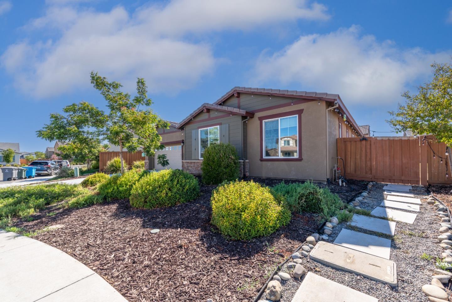 Detail Gallery Image 26 of 31 For 720 Moonlight Ct, Dixon,  CA 95620 - 3 Beds | 2/1 Baths