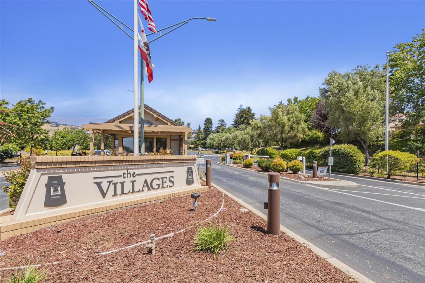 Detail Gallery Image 42 of 43 For 8408 Chenin Blanc Ln, San Jose,  CA 95135 - 2 Beds | 2 Baths