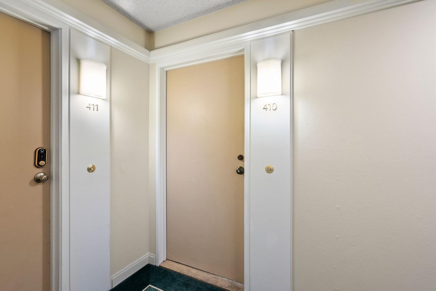 Detail Gallery Image 1 of 23 For 820 N Delaware St #410,  San Mateo,  CA 94401 - 2 Beds | 1 Baths