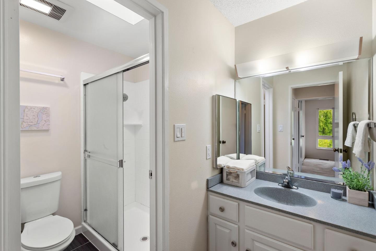 Detail Gallery Image 14 of 23 For 820 N Delaware St #410,  San Mateo,  CA 94401 - 2 Beds | 1 Baths