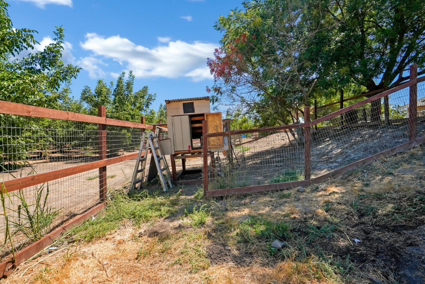 Detail Gallery Image 88 of 105 For 30200 Garden Rd, Manteca,  CA 95337 - 4 Beds | 4/1 Baths