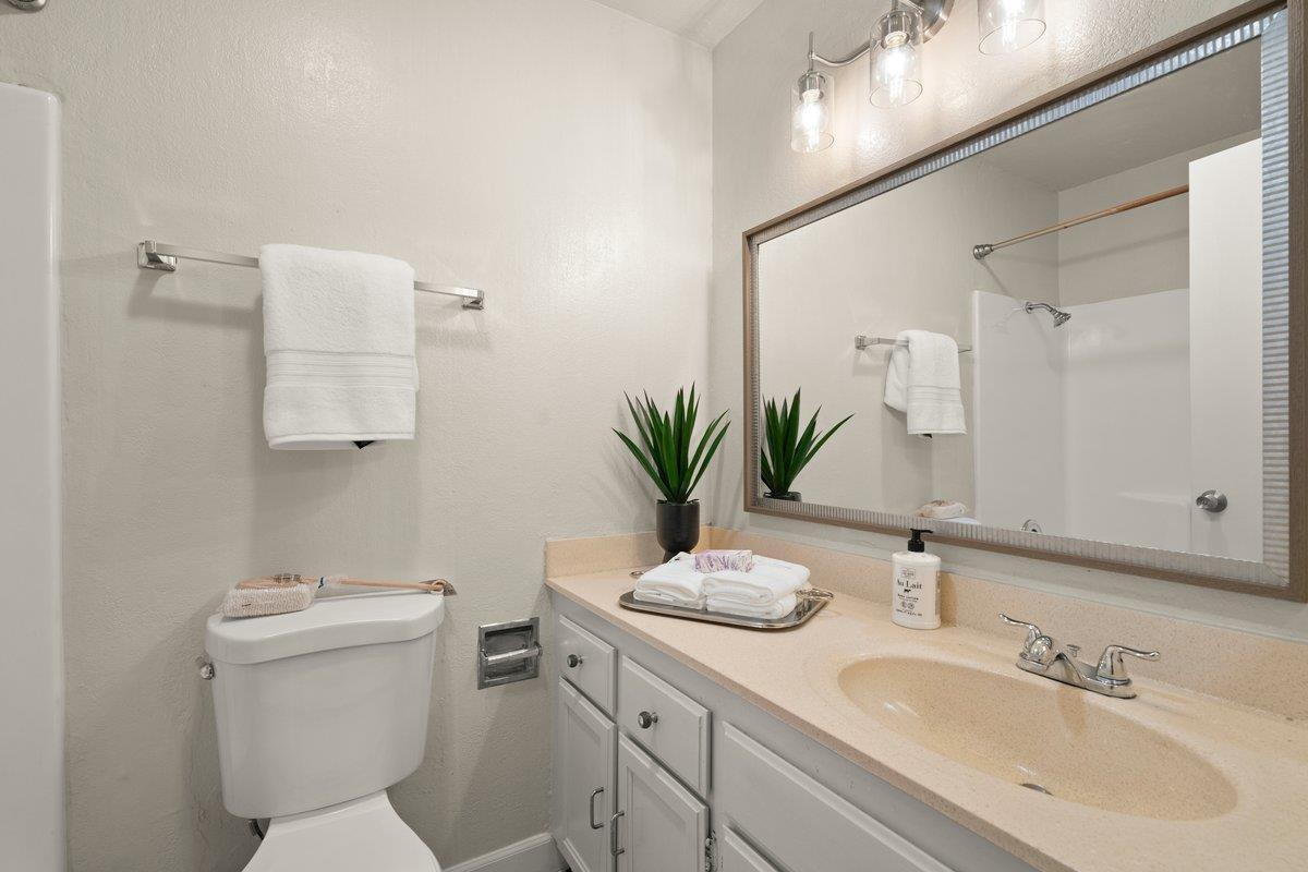 Detail Gallery Image 15 of 29 For 3591 S Bascom Ave #13,  Campbell,  CA 95008 - 2 Beds | 1/1 Baths