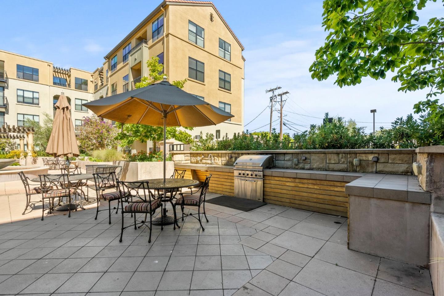 Detail Gallery Image 31 of 37 For 1001 Laurel St #306,  San Carlos,  CA 94070 - 2 Beds | 2 Baths