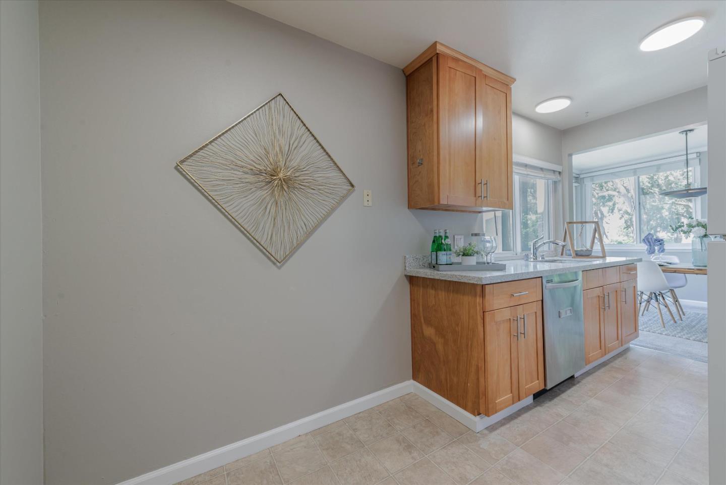 Detail Gallery Image 13 of 41 For 1049 Shell Blvd #5,  Foster City,  CA 94404 - 2 Beds | 2 Baths