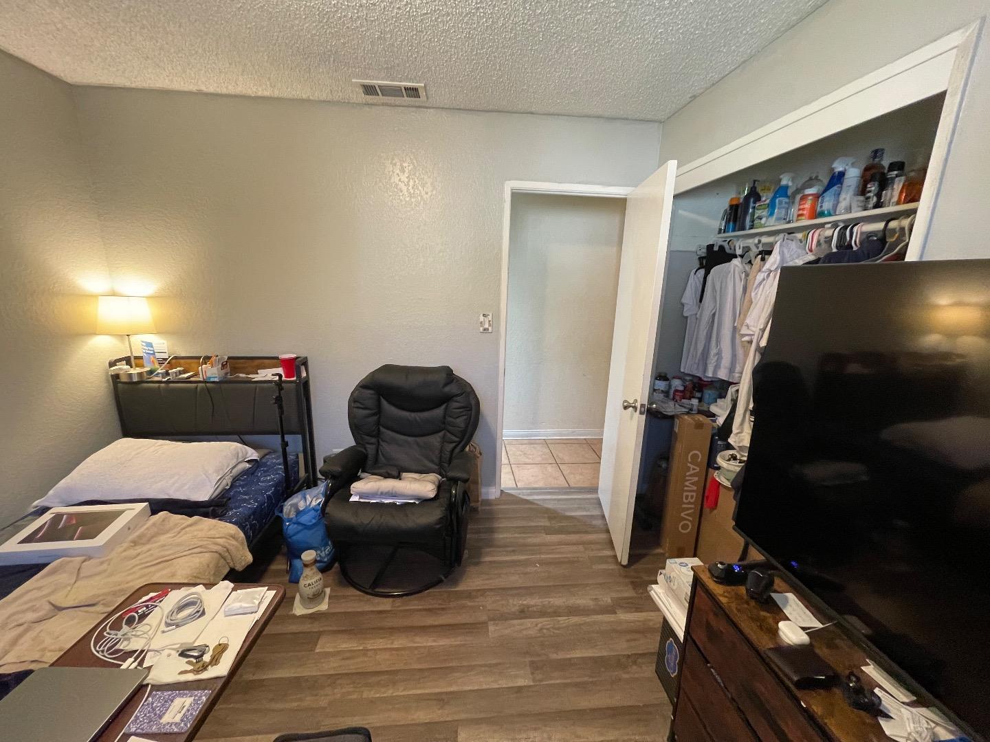 1200 Adelaide Ave, Bakersfield, CA 93307 photo 9