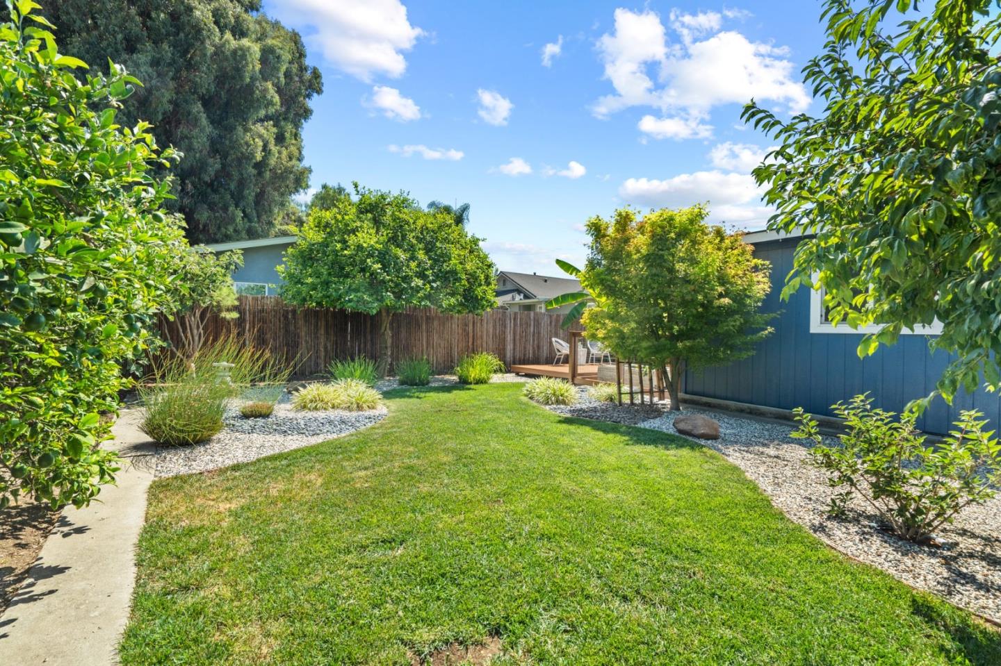 Detail Gallery Image 27 of 36 For 980 S 12th St, San Jose,  CA 95112 - 2 Beds | 2 Baths