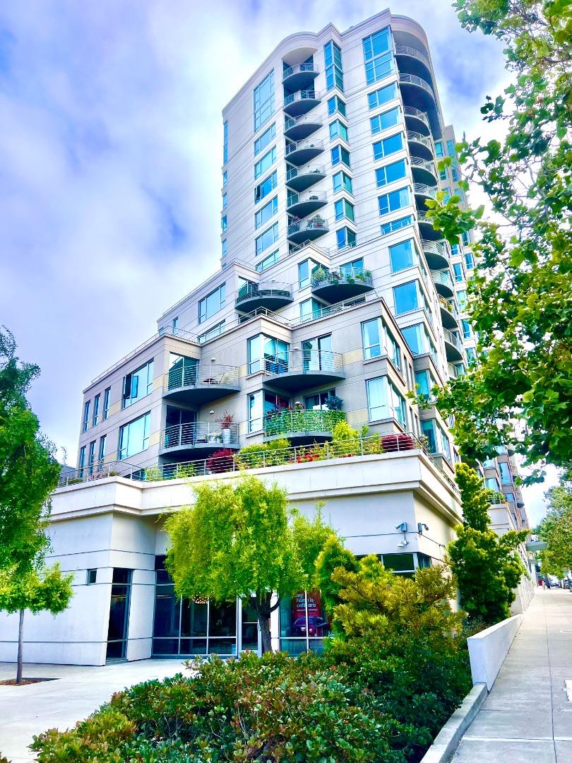 219 Brannan Street # 2F, San Francisco, California 94107, 2 Bedrooms Bedrooms, ,2 BathroomsBathrooms,Residential,For Sale,219 Brannan Street # 2F,ML81977128