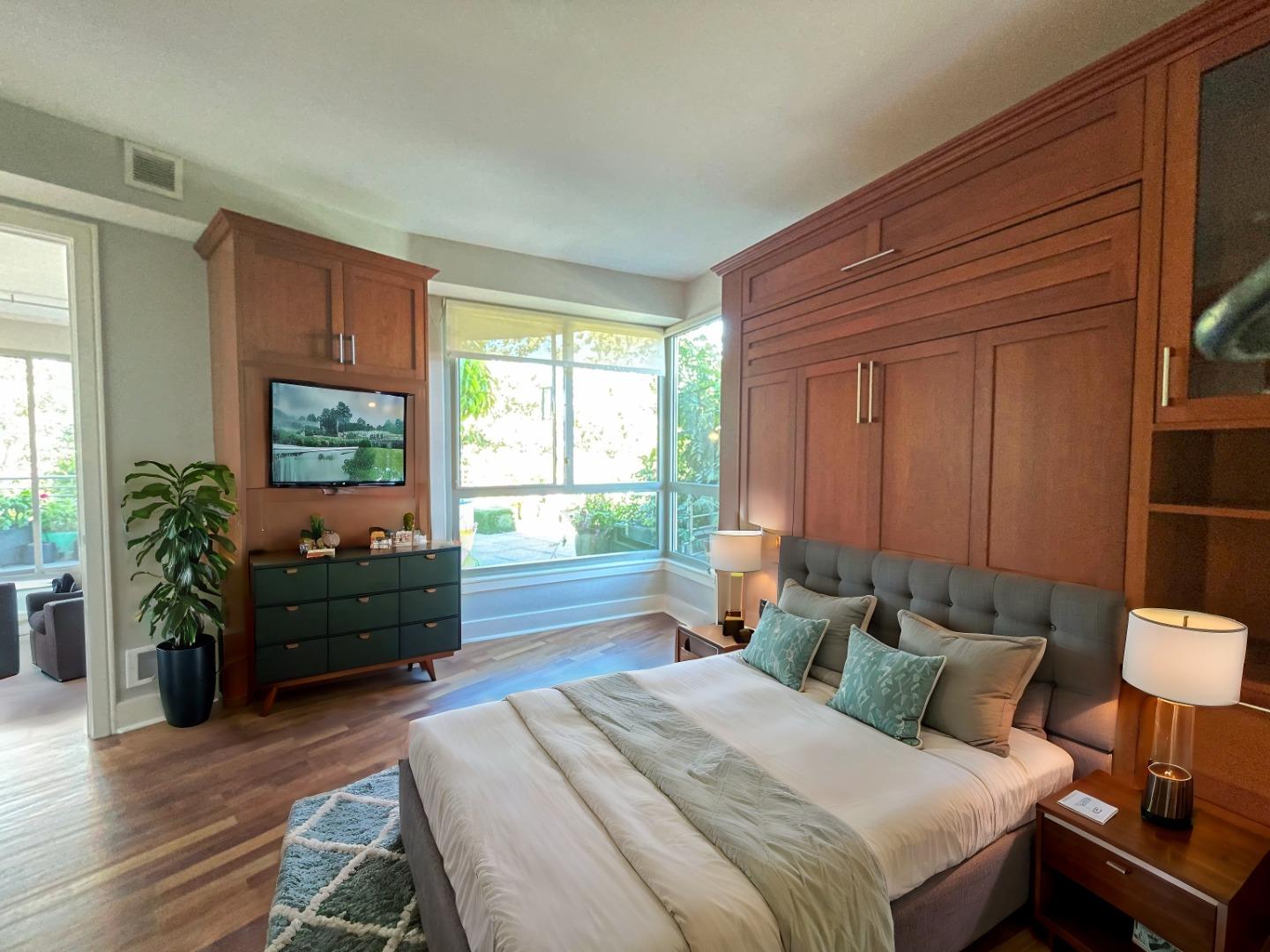 219 Brannan Street # 2F, San Francisco, California 94107, 2 Bedrooms Bedrooms, ,2 BathroomsBathrooms,Residential,For Sale,219 Brannan Street # 2F,ML81977128
