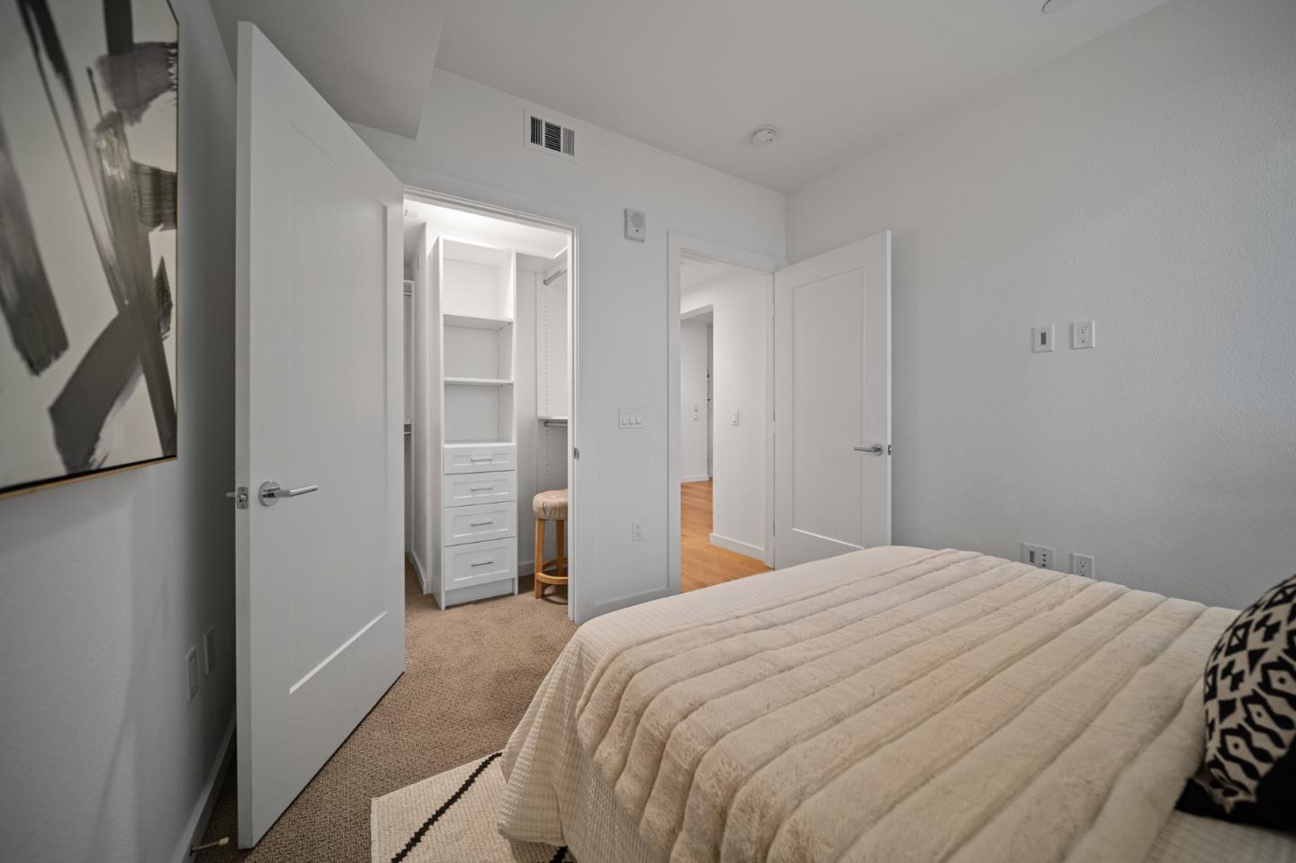 Detail Gallery Image 10 of 35 For 400 El Camino Real #115,  Belmont,  CA 94002 - 1 Beds | 1 Baths