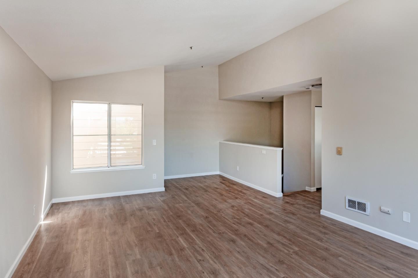 Photo #2: ML81977175 Listing 