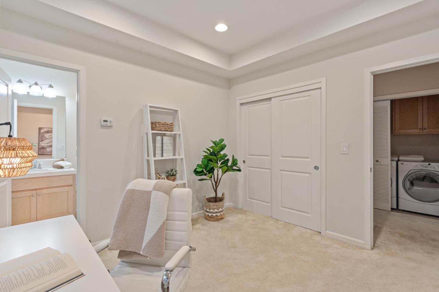 Detail Gallery Image 15 of 38 For 190 Wiley Ter, Mountain View,  CA 94043 - 3 Beds | 3/1 Baths