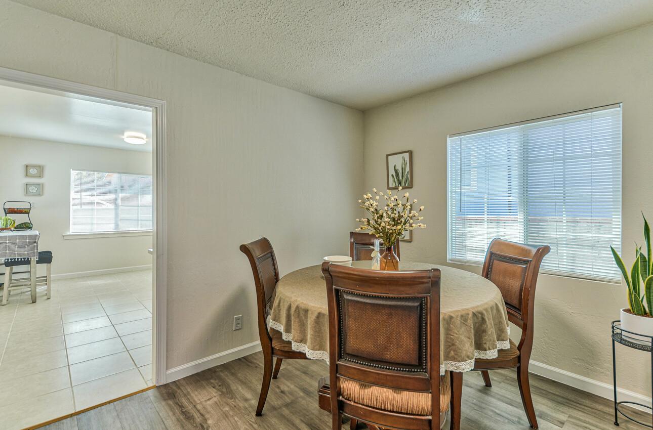 Detail Gallery Image 13 of 33 For 1705 Laguna St, Seaside,  CA 93955 - 3 Beds | 2 Baths