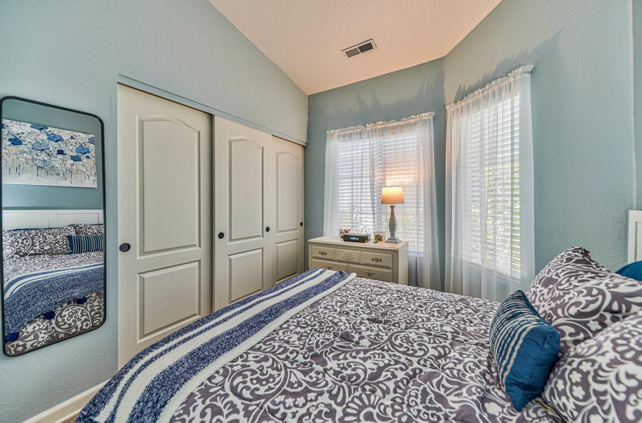 Detail Gallery Image 24 of 27 For 18181 Stonegate Ct, Salinas,  CA 93908 - 3 Beds | 2 Baths