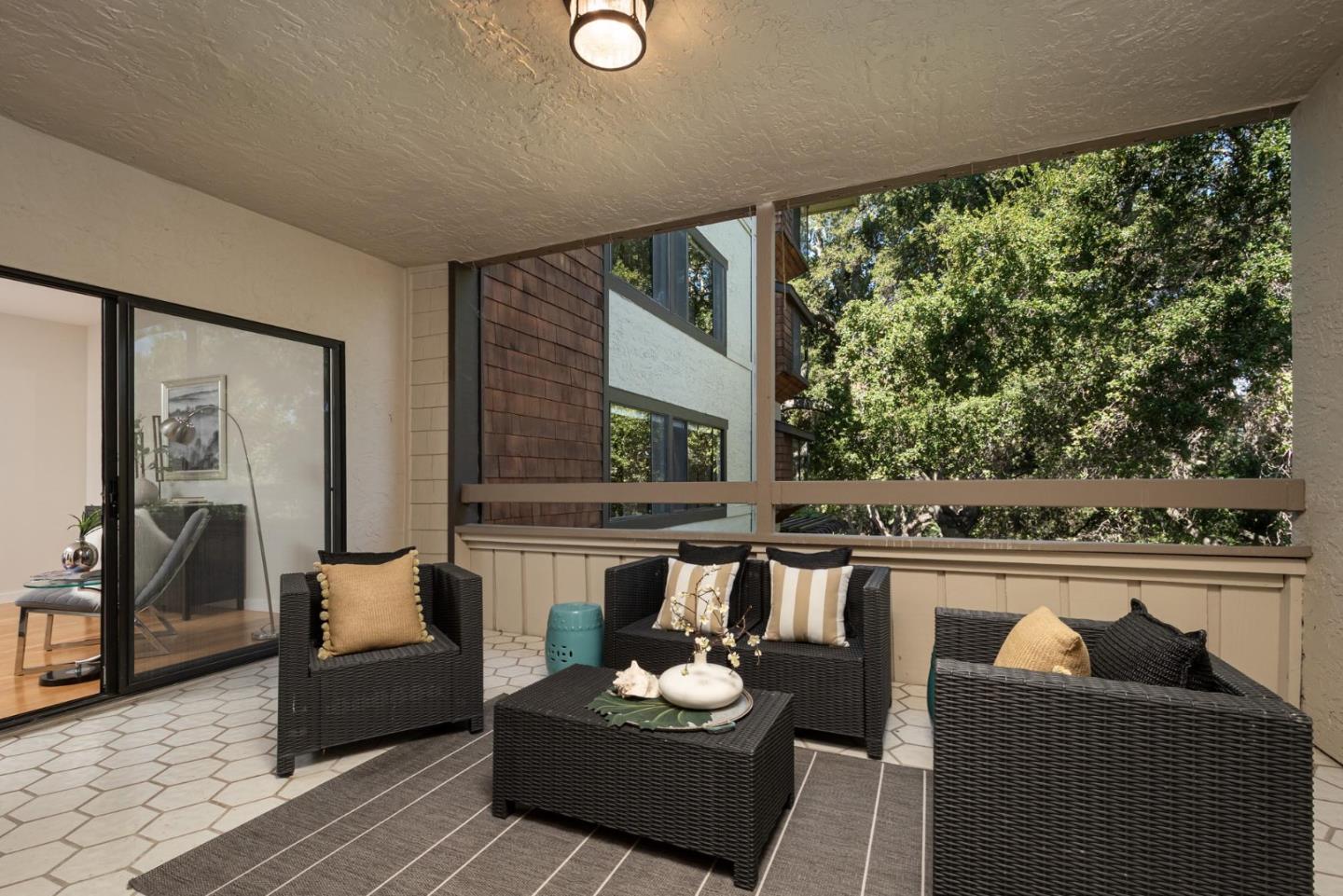 Detail Gallery Image 18 of 27 For 1230 Sharon Park Dr #55,  Menlo Park,  CA 94025 - 2 Beds | 2 Baths