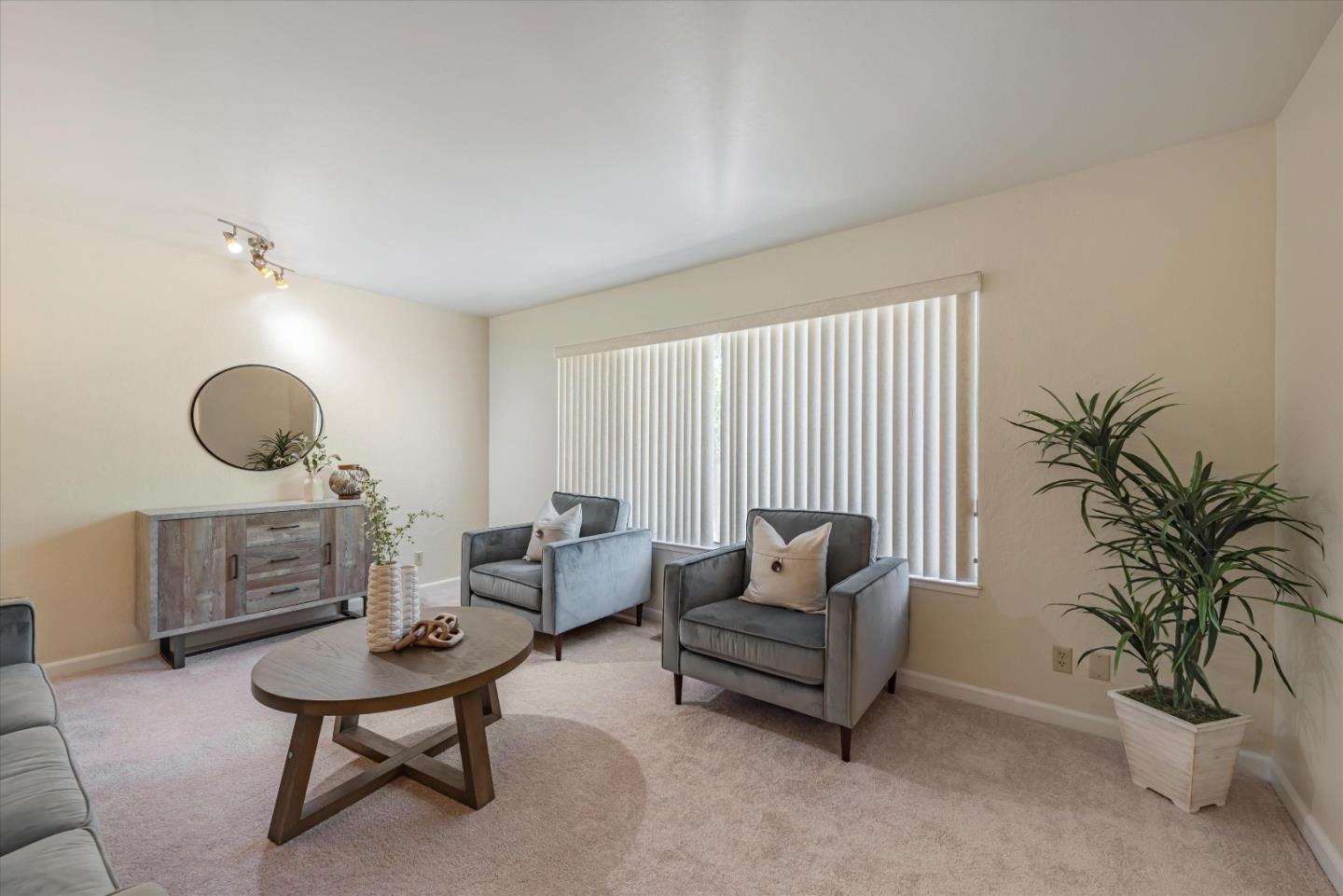 Detail Gallery Image 10 of 43 For 2132 Canoas Garden Ave, San Jose,  CA 95125 - 3 Beds | 2 Baths