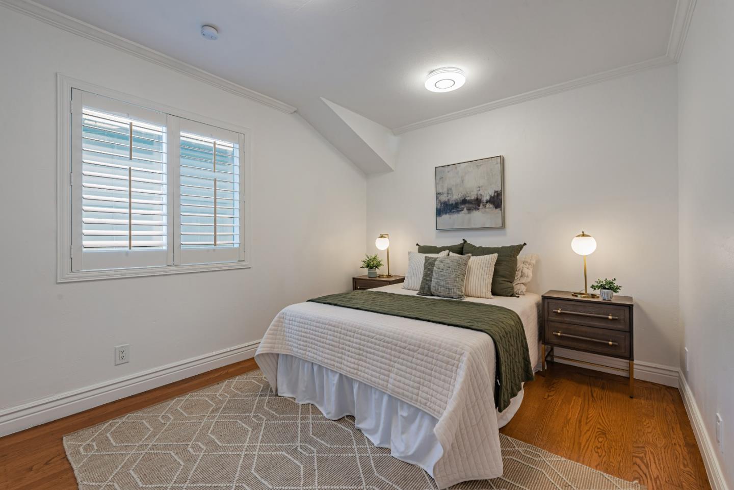 Detail Gallery Image 8 of 30 For 87 E Hillsdale Blvd, San Mateo,  CA 94403 - 3 Beds | 2 Baths