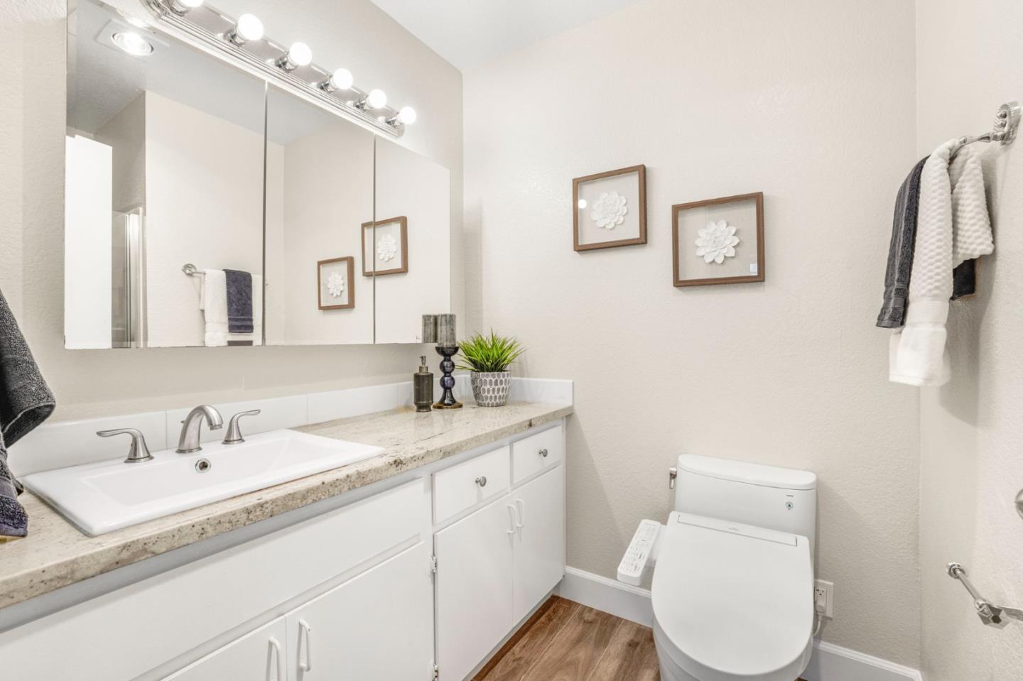 Detail Gallery Image 19 of 33 For 361 Caribe Way, San Jose,  CA 95133 - 2 Beds | 2/1 Baths